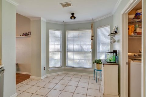 Tiny photo for 2969 Fox Run Court, Tallahassee, FL 32303 (MLS # 395142)