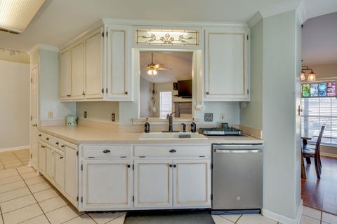 Tiny photo for 2969 Fox Run Court, Tallahassee, FL 32303 (MLS # 395142)