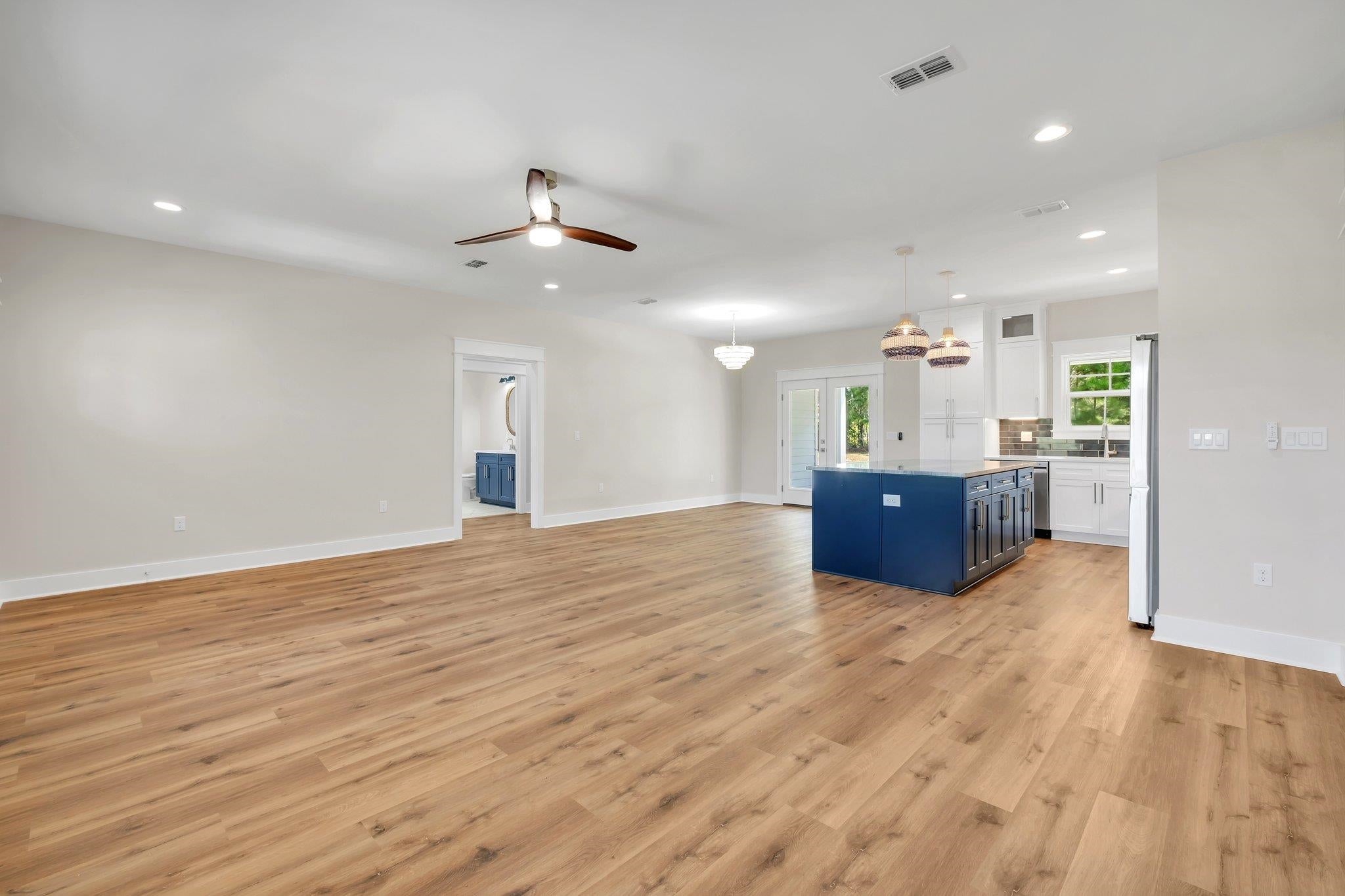 107 Tarn Way