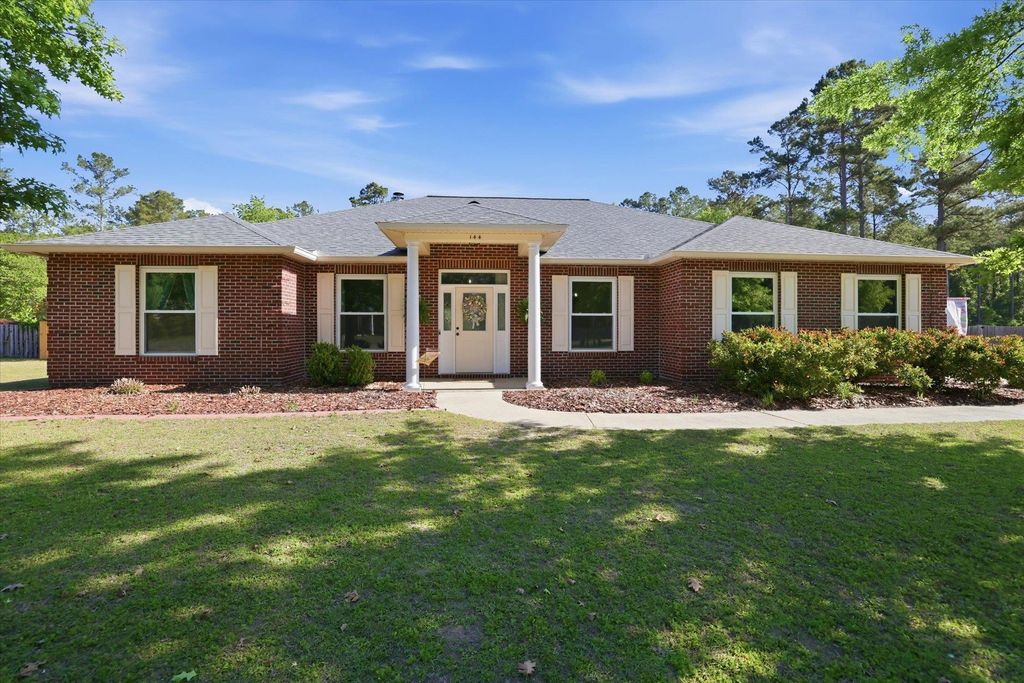 Photo of 144 Parkside Circle, Crawfordville, FL 32327 (MLS # 399608)