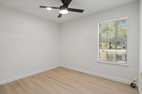 Tiny photo for 8477 TITUS Lane, Tallahassee, FL 32305 (MLS # 401551)