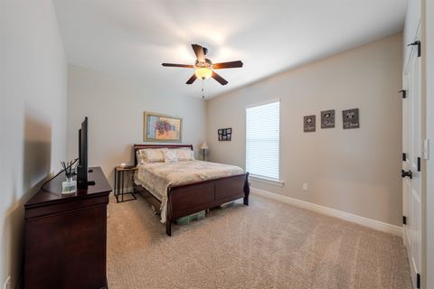 Tiny photo for 195 Shelby Drive, Crawfordville, FL 32327 (MLS # 397586)