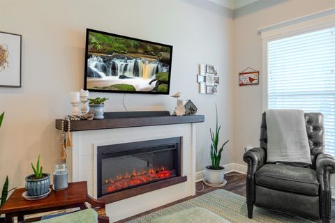 Tiny photo for 195 Shelby Drive, Crawfordville, FL 32327 (MLS # 397586)