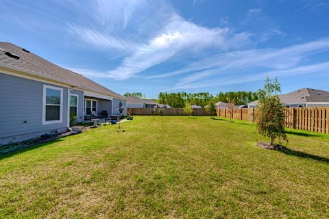 Tiny photo for 195 Shelby Drive, Crawfordville, FL 32327 (MLS # 397586)