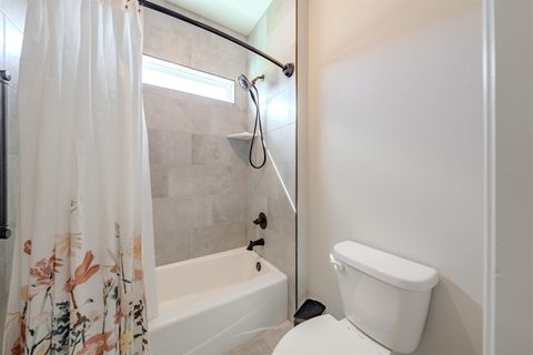 Tiny photo for 195 Shelby Drive, Crawfordville, FL 32327 (MLS # 397586)