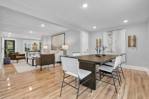 Tiny photo for 132 Oak Street, Tallahassee, FL 32301 (MLS # 392716)