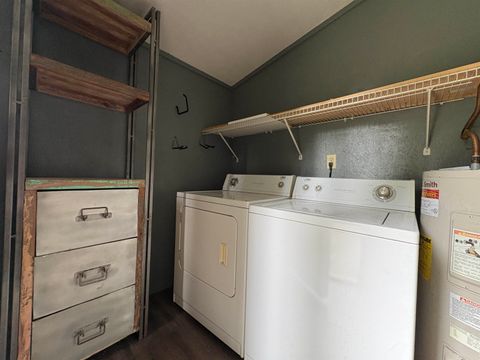 Tiny photo for 733 Livingston Court, Tallahassee, FL 32303 (MLS # 399494)