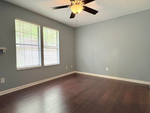 Tiny photo for 733 Livingston Court, Tallahassee, FL 32303 (MLS # 399494)