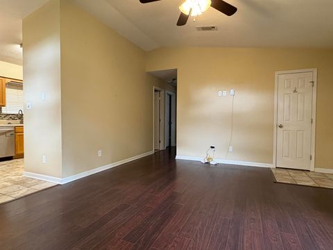 Tiny photo for 733 Livingston Court, Tallahassee, FL 32303 (MLS # 399494)