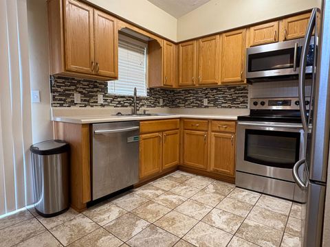 Tiny photo for 733 Livingston Court, Tallahassee, FL 32303 (MLS # 399494)