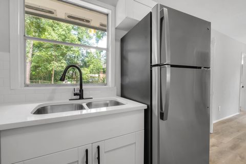 Tiny photo for 319 Meadowbrook Lane, Tallahassee, FL 32304 (MLS # 392691)