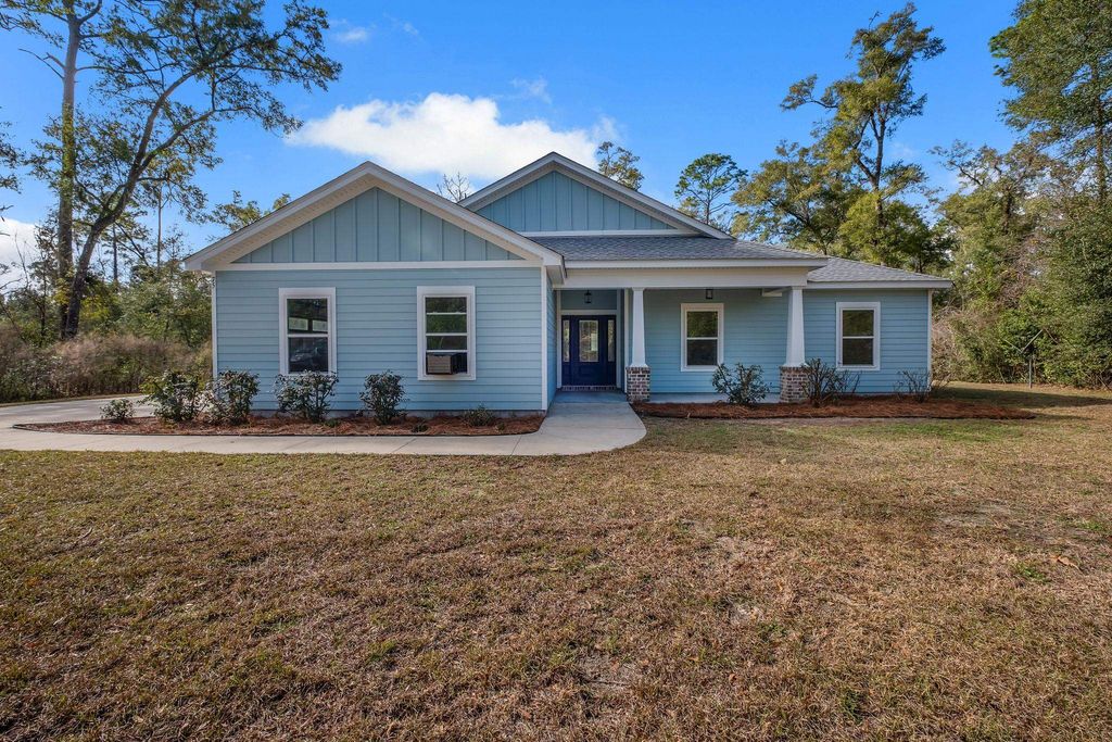 Photo of 75 Pan Cera Drive, Crawfordville, FL 32327 (MLS # 396386)