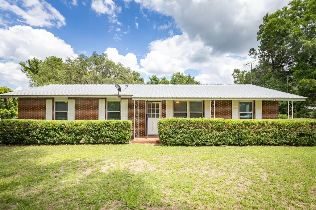 Photo of 1162 NW Coachwhip Avenue, Madison, FL 32340 (MLS # 401186)