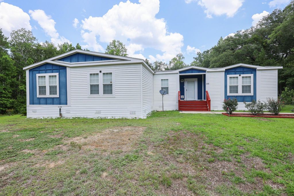 Photo of 153 High Bluff Court, Midway, FL 32343 (MLS # 401211)