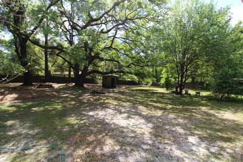 Tiny photo for 613 WHITTAKER Road, Tallahassee, FL 32305 (MLS # 398019)