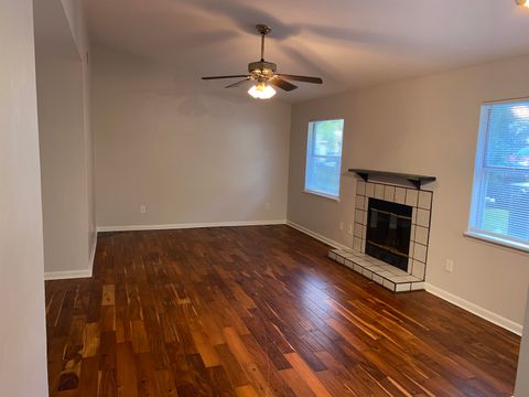 Tiny photo for 1461 Live Oak Drive, Tallahassee, FL 32301 (MLS # 398138)