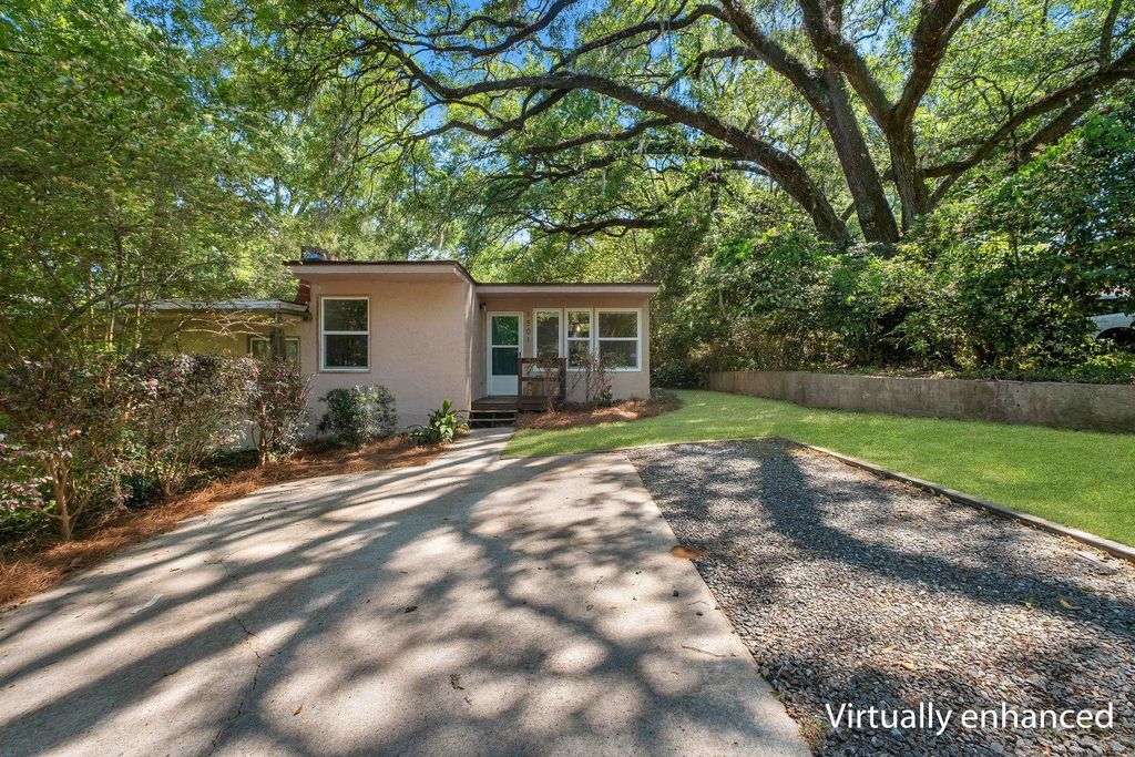 Photo of 1501 Belmont Trace, Tallahassee, FL 32301 (MLS # 398805)