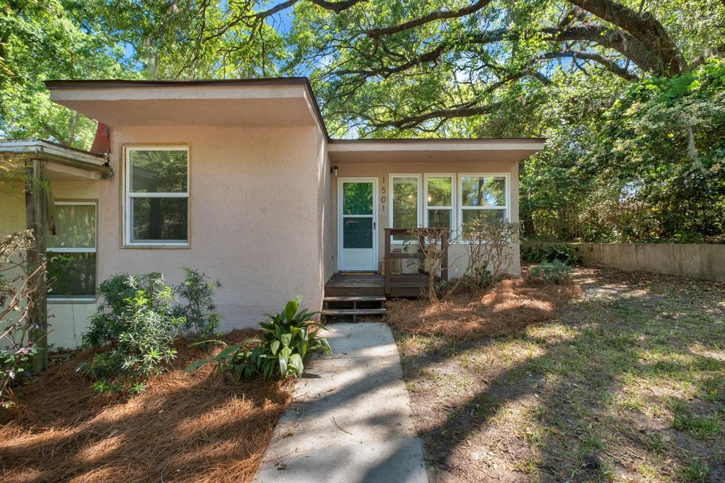 Photo of 1501 Belmont Trace, Tallahassee, FL 32301 (MLS # 398805)