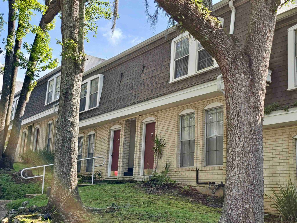Photo of 2020 Continental Avenue #140, Tallahassee, FL 32304 (MLS # 389698)