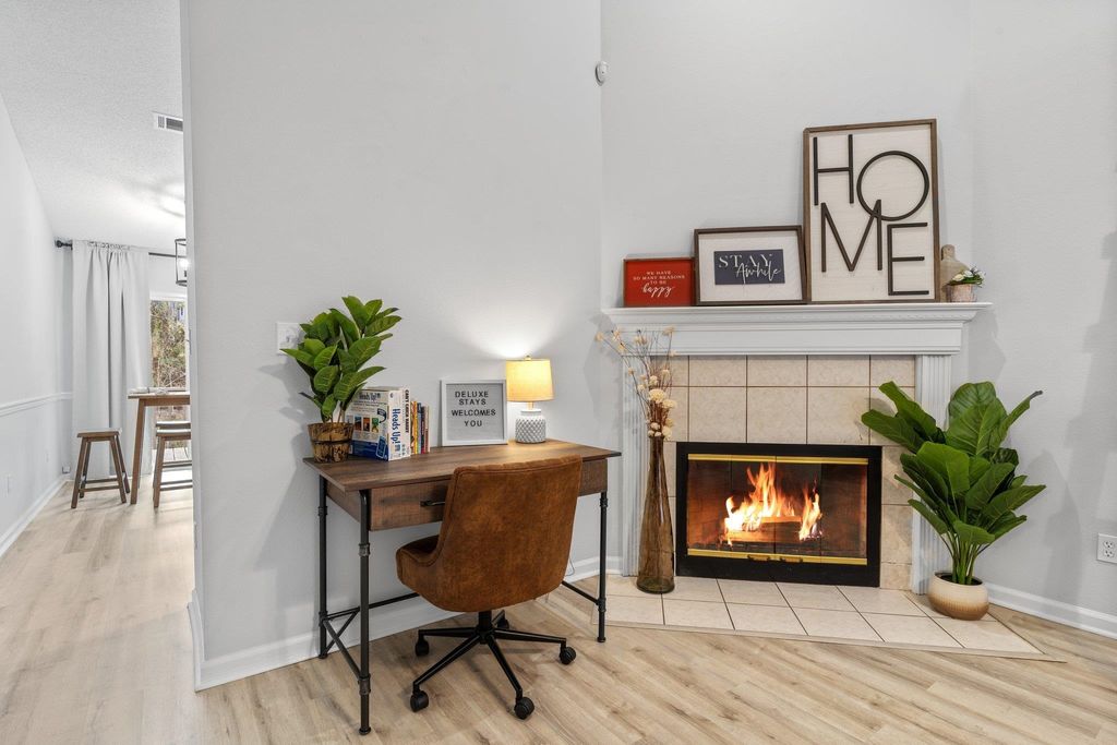 Photo of 2884 W Gulfwind Drive, Tallahassee, FL 32303 (MLS # 394552)