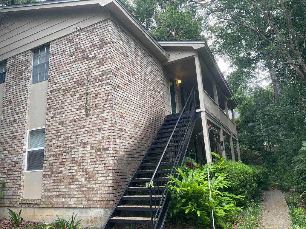 Photo of 1101 Washington Court #1, Tallahassee, FL 32303 (MLS # 391717)