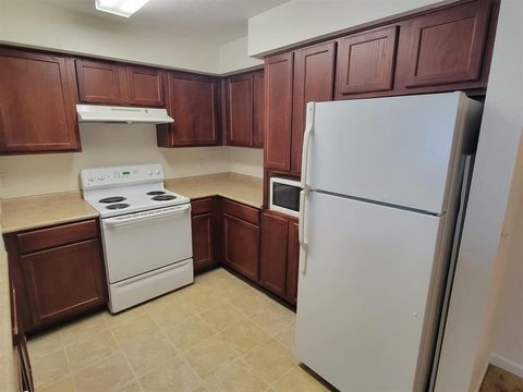 Tiny photo for 2801 Chancellorsville Drive #231, Tallahassee, FL 32312 (MLS # 391345)