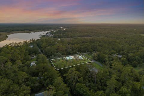 Tiny photo for 71 City Park Avenue, St Marks, FL 32355 (MLS # 401826)