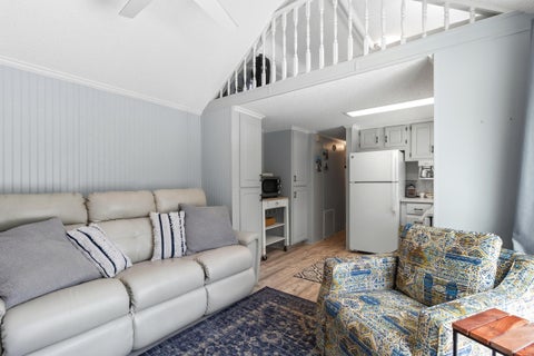 Tiny photo for 71 City Park Avenue, St Marks, FL 32355 (MLS # 401826)