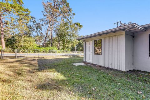 Tiny photo for 3424 Miami Drive, Tallahassee, FL 32311 (MLS # 393277)