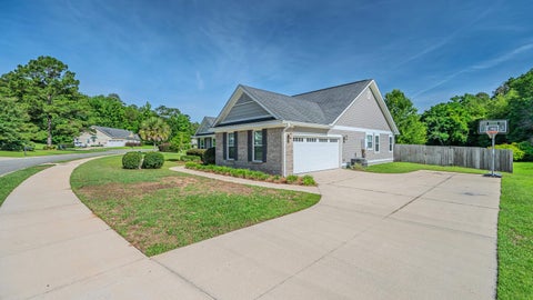 Tiny photo for 6947 CORTONA HILLS Way, Tallahassee, FL 32312 (MLS # 400361)