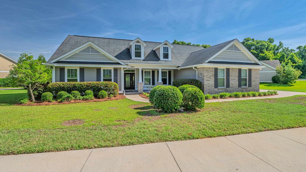 Photo of 6947 CORTONA HILLS Way, Tallahassee, FL 32312 (MLS # 400361)