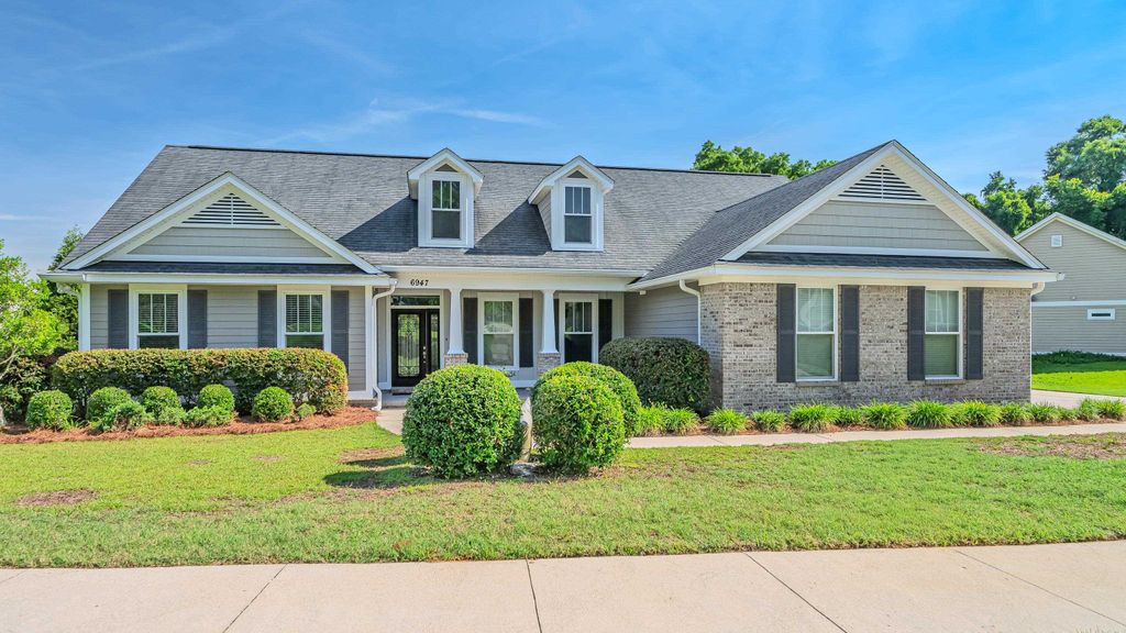 Photo of 6947 CORTONA HILLS Way, Tallahassee, FL 32312 (MLS # 400361)