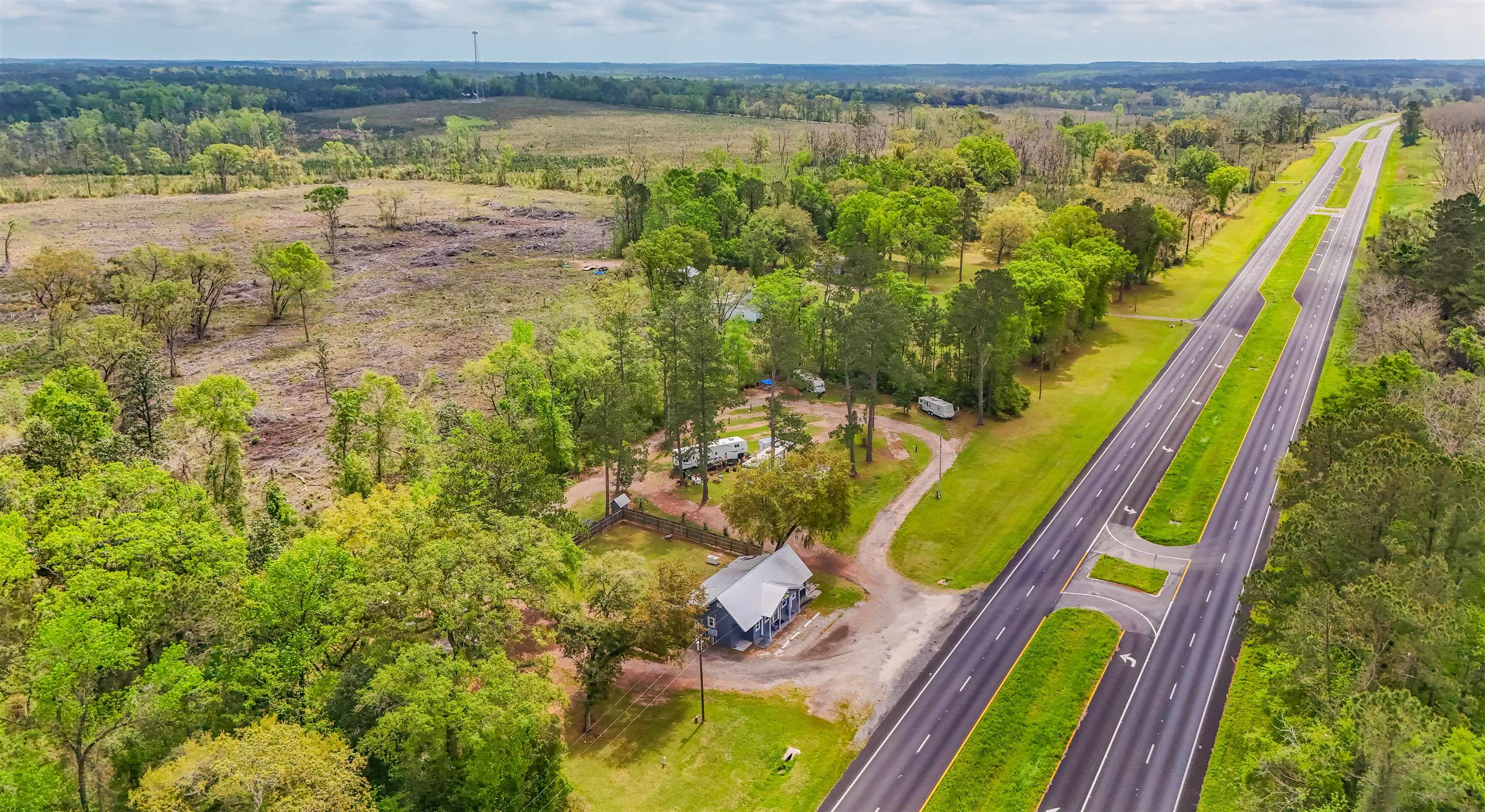 6878 N Jefferson Hwy