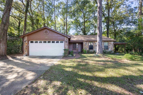 2002 TED HINES CT, TALLAHASSEE, FL 32308 - Image 896632a700a8d1e1b7ddbc5be4e4fce9/3277302165