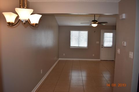 Tiny photo for 1802 Falconcrest Street, Tallahassee, FL 32303 (MLS # 398595)