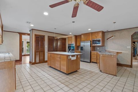 Tiny photo for 976 Rosebay Court, Tallahassee, FL 32312 (MLS # 389414)