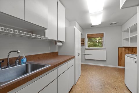 Tiny photo for 976 Rosebay Court, Tallahassee, FL 32312 (MLS # 389414)