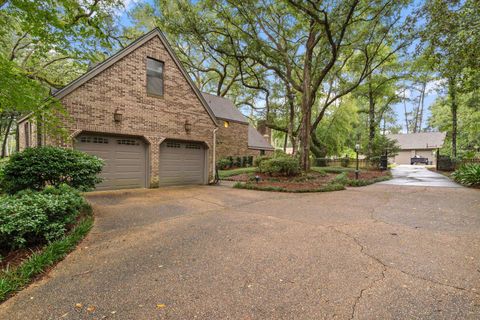 Tiny photo for 976 Rosebay Court, Tallahassee, FL 32312 (MLS # 389414)