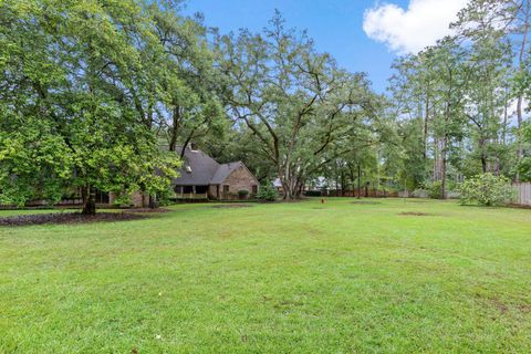 Tiny photo for 976 Rosebay Court, Tallahassee, FL 32312 (MLS # 389414)
