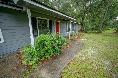 Tiny photo for 8407 Lenova Lane, Wakulla, FL 32305 (MLS # 392753)