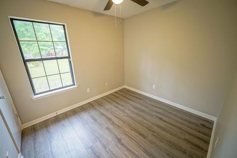 Tiny photo for 8407 Lenova Lane, Wakulla, FL 32305 (MLS # 392753)