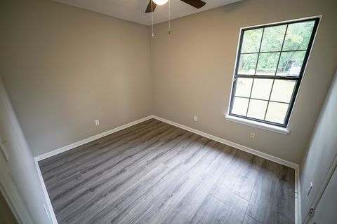 Tiny photo for 8407 Lenova Lane, Wakulla, FL 32305 (MLS # 392753)