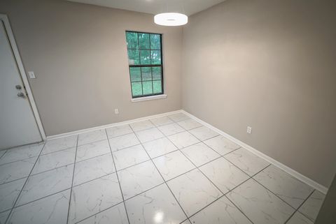 Tiny photo for 8407 Lenova Lane, Wakulla, FL 32305 (MLS # 392753)