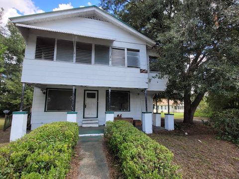 589 S Duval Street, Madison, FL 32340 - MLS#: 383810