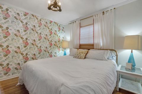 Tiny photo for 2214 Thomasville Road, Tallahassee, FL 32308 (MLS # 392146)