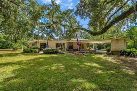 Tiny photo for 2214 Thomasville Road, Tallahassee, FL 32308 (MLS # 392146)
