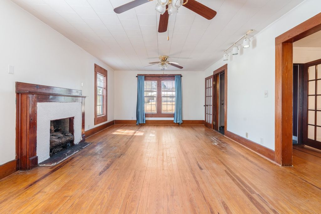 Photo of 16619 SW Gaskin Street, Blountstown, FL 32424 (MLS # 395764)