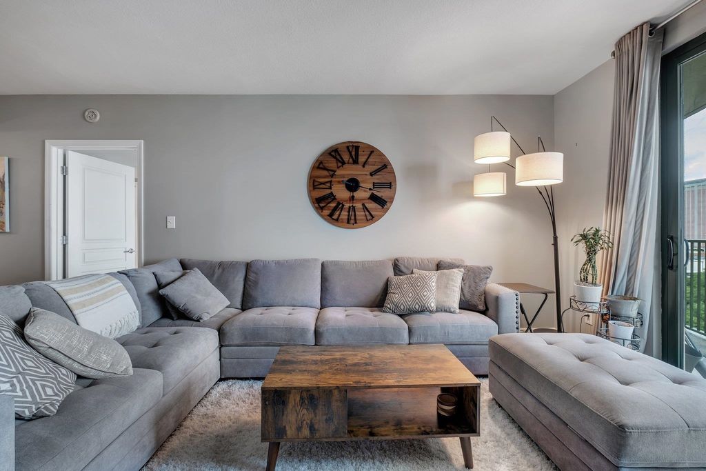 Photo of 300 S Duval Street #1408, Tallahassee, FL 32301 (MLS # 385802)