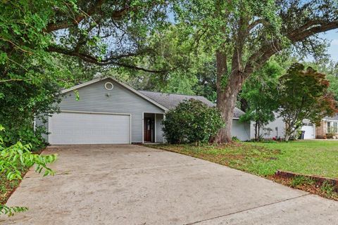 Photo of 6742 Walden Circle, Tallahassee, FL 32317 (MLS # 399410)