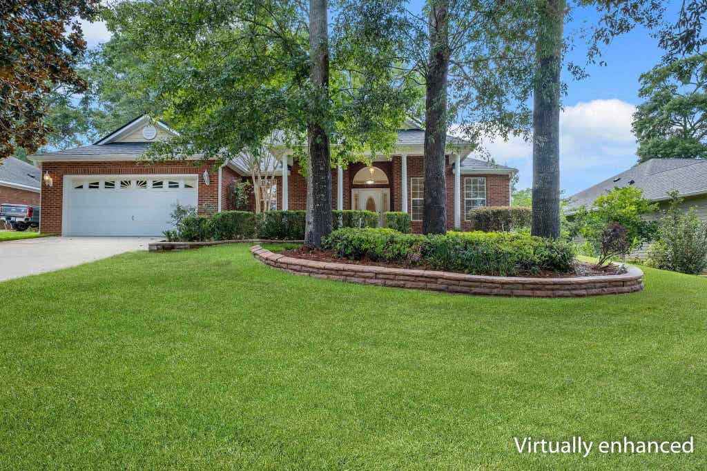 Photo of 1016 Hawkeye Trail, Tallahassee, FL 32317 (MLS # 401883)